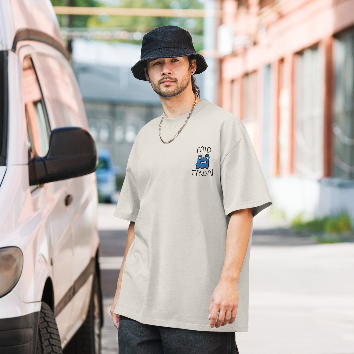 Mid Town Oversized faded t-shirt
